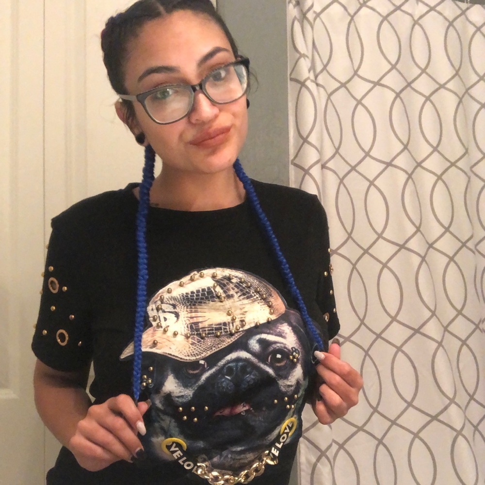 Meet your Posher, Carrie